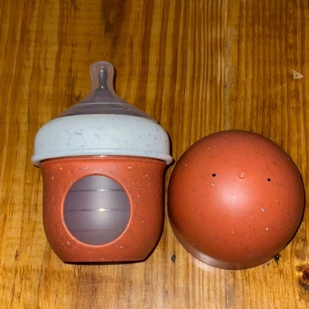 Boon Nursh Silicone Baby Bottle (120nL/4oz)